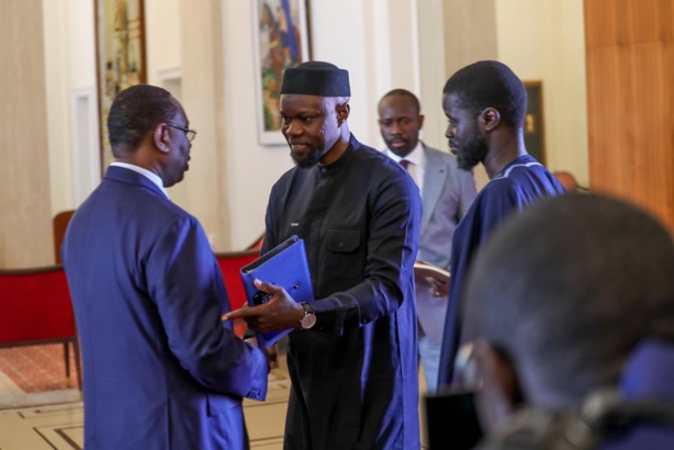 Palais de la République : Macky Sall a rencontré son successeur Bassirou Diomaye Faye