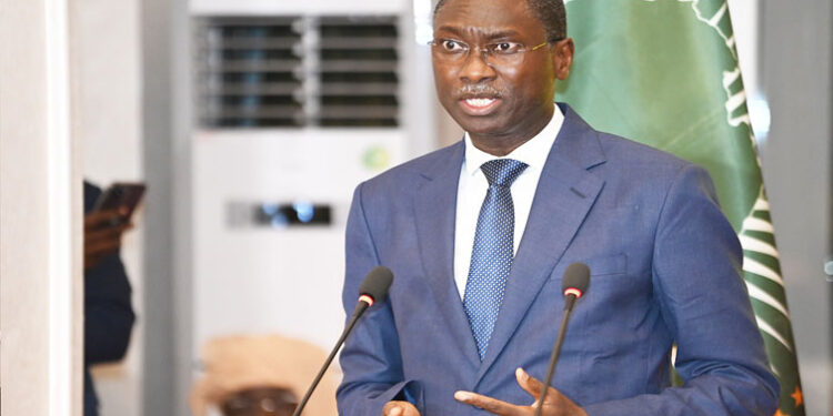 37ème Conférence des Chefs d ’Etat et de gouvernement de l’UA : Macky Sall se fait représenter par Ismaila Madior Fall