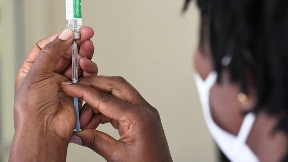 Le Forum de Paris veut accélérer la fabrication de vaccins en Afrique (organisateurs)