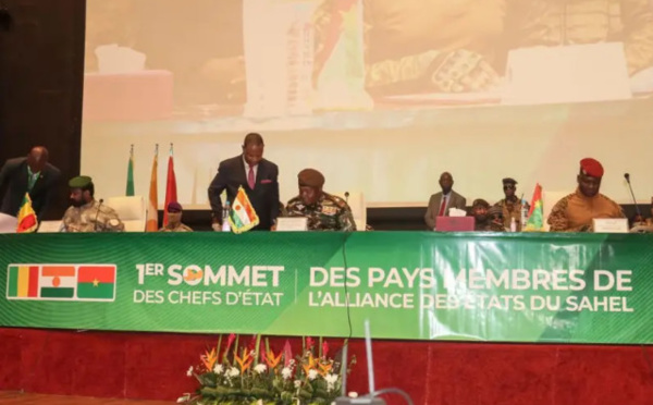 Après la création de la Confédération des Etats du Sahel, la CEDEAO appelle les militaires à reconsidérer leur position